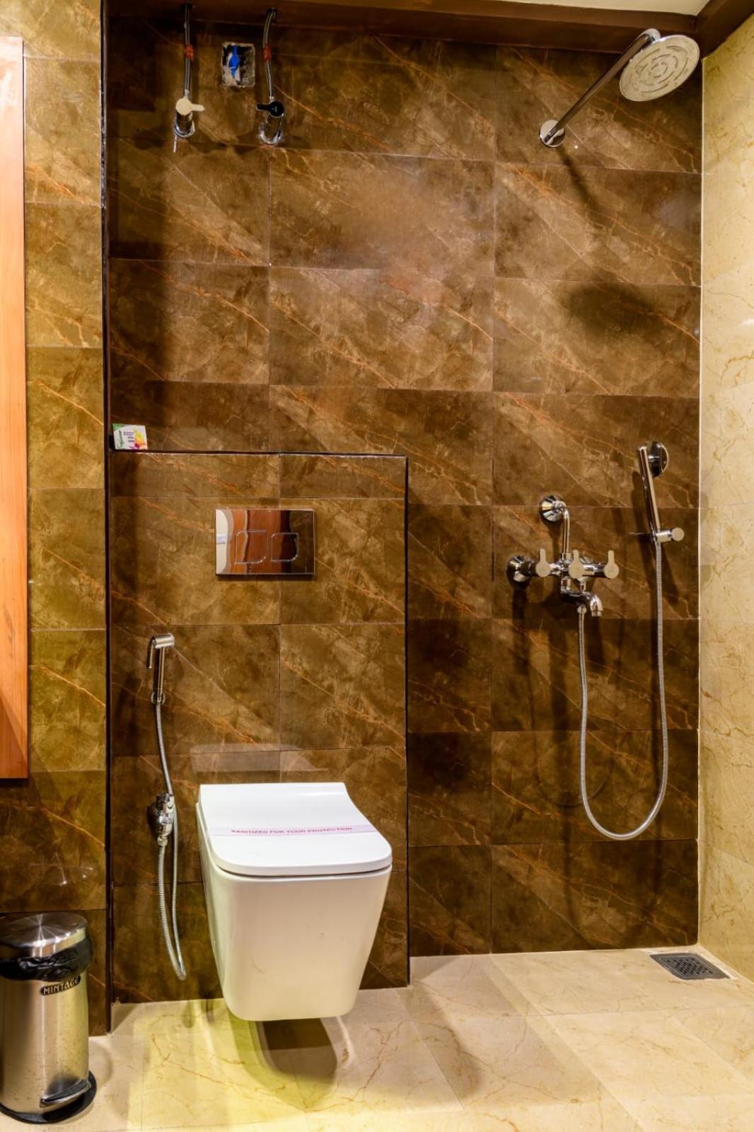 Rs Regal Inn-Диогар Екстериор снимка